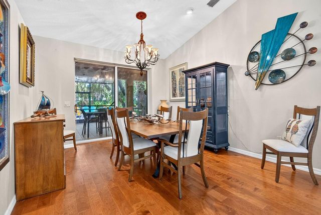 2073 MISTY SUNRISE TRAIL, Sarasota, FL 34240
