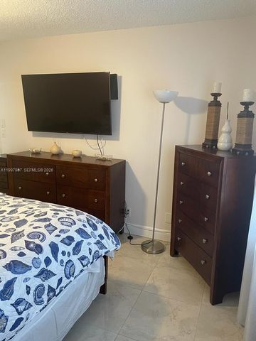 1541 S Ocean Blvd 318, Lauderdale By The Sea, FL 33062