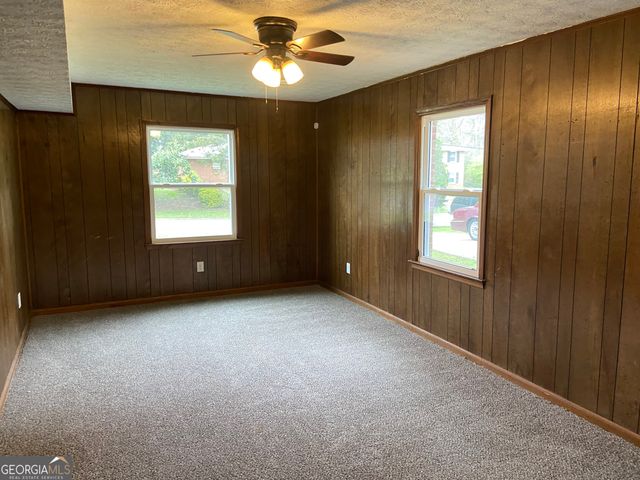 1710 Hallmark Drive, Griffin, GA 30223