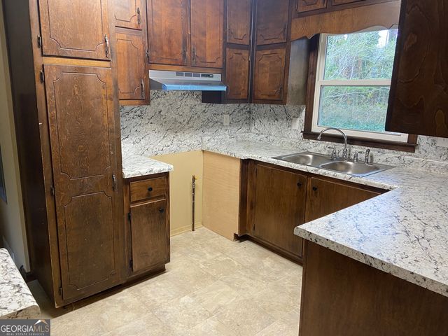 1710 Hallmark Drive, Griffin, GA 30223