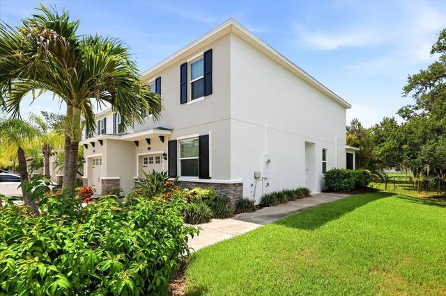 6453 BAYTOWN DRIVE, Sarasota, FL 34240