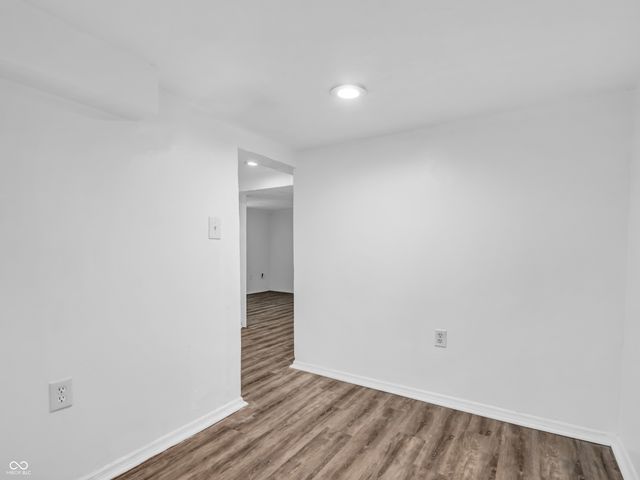 209 S 6th Avenue, Beech Grove, IN 46107