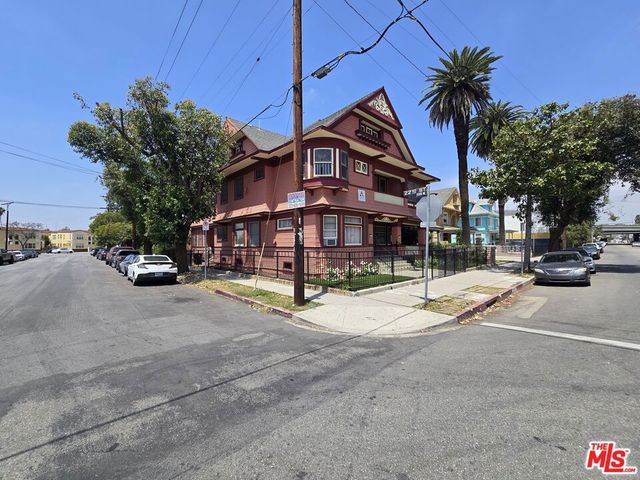 2119 S Union Avenue, Los Angeles, CA 90007