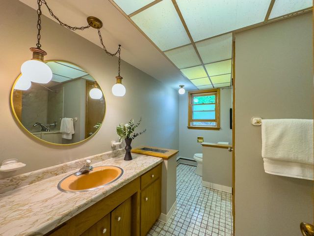 10731 W Keefe AVENUE, Wauwatosa, WI 53222