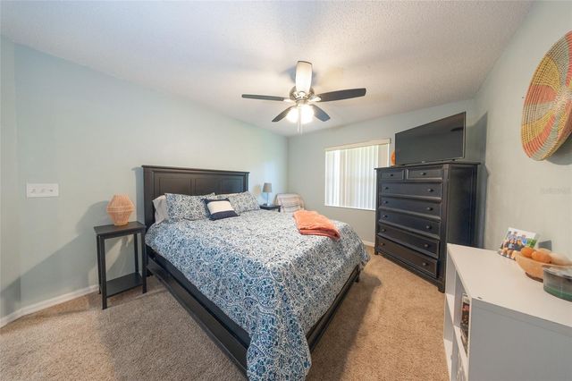 5 FAIRFAX COURT, Palm Coast, FL 32164