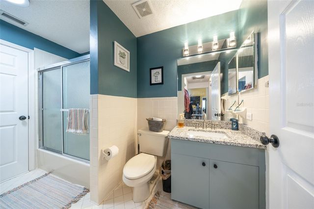 5 FAIRFAX COURT, Palm Coast, FL 32164