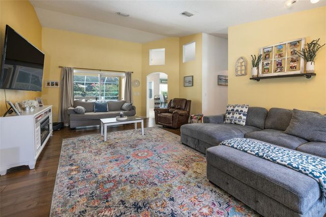 5 FAIRFAX COURT, Palm Coast, FL 32164