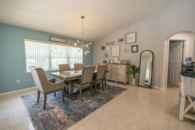 5 FAIRFAX COURT, Palm Coast, FL 32164