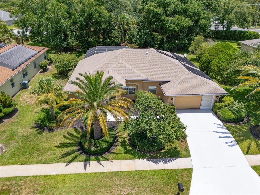 5 FAIRFAX COURT, Palm Coast, FL 32164