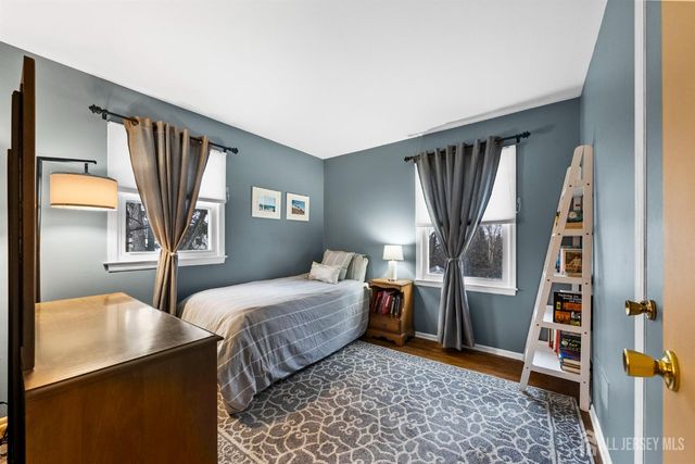 30 Pelham Place, East Brunswick, NJ 08816