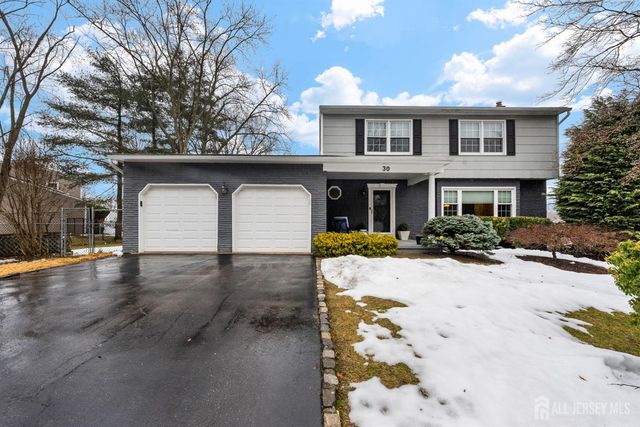 30 Pelham Place, East Brunswick, NJ 08816