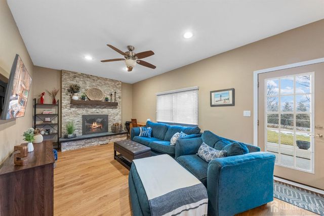 30 Pelham Place, East Brunswick, NJ 08816