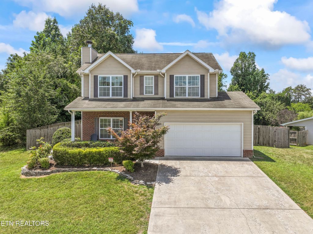 5481 Castle Pines Lane, Knoxville, TN 37920