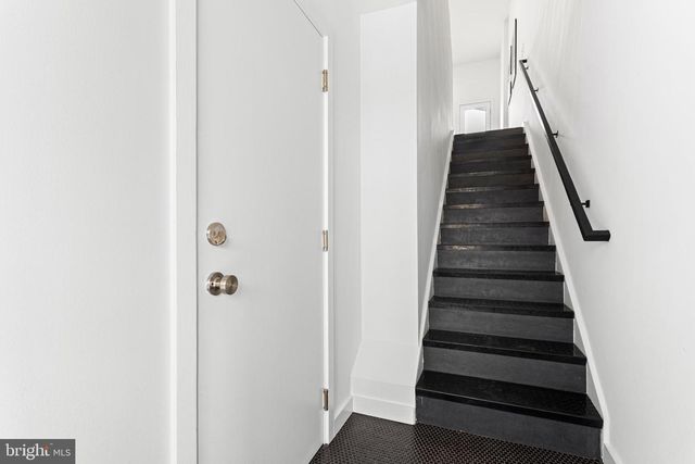 239 KRAMS AVE, Philadelphia, PA 19128