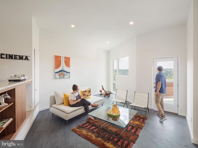 239 KRAMS AVE, Philadelphia, PA 19128