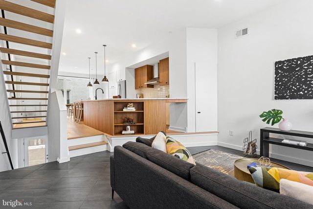 239 KRAMS AVE, Philadelphia, PA 19128