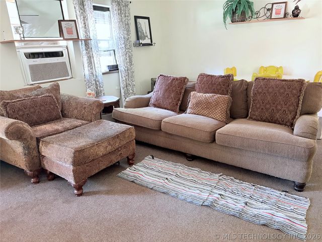 48 Indian Nation Drive, Canadian, OK 74425