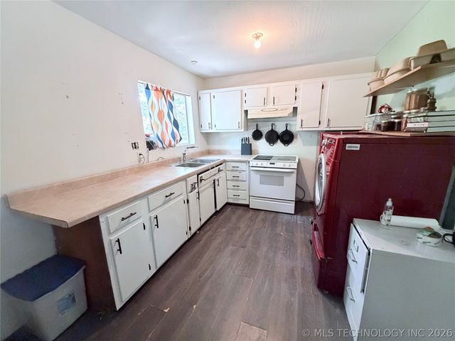 48 Indian Nation Drive, Canadian, OK 74425