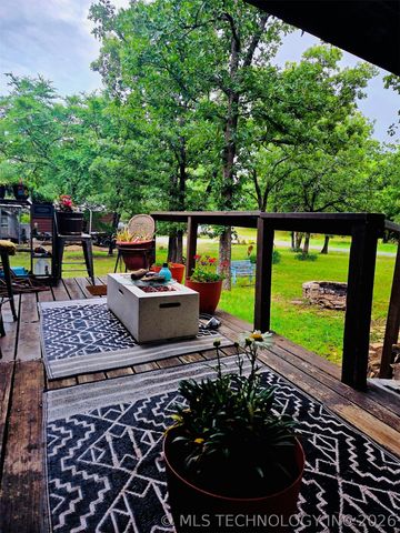 48 Indian Nation Drive, Canadian, OK 74425