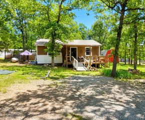 48 Indian Nation Drive, Canadian, OK 74425