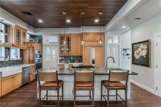 1908 Soaring Court, Las Vegas, NV 89134