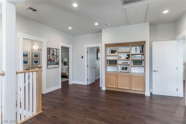 1908 Soaring Court, Las Vegas, NV 89134