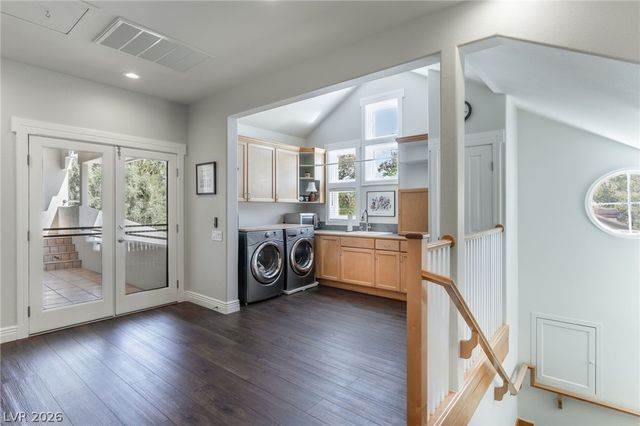 1908 Soaring Court, Las Vegas, NV 89134
