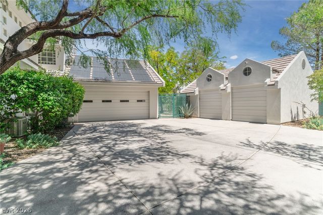 1908 Soaring Court, Las Vegas, NV 89134