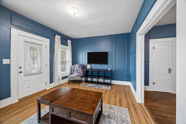338 Cortlandt Street, Houston, TX 77007