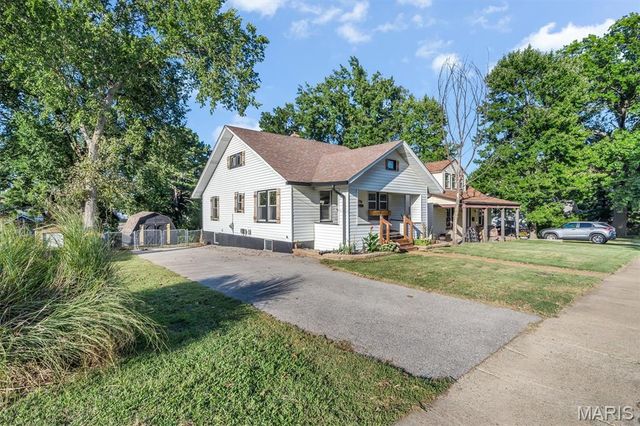 8627 Argyle Avenue, St Louis, MO 63114