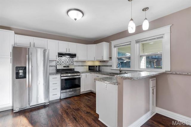 8627 Argyle Avenue, St Louis, MO 63114