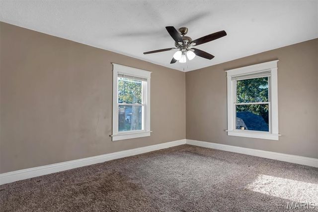 8627 Argyle Avenue, St Louis, MO 63114