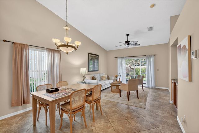 8536 Logia Circle, Boynton Beach, FL 33472
