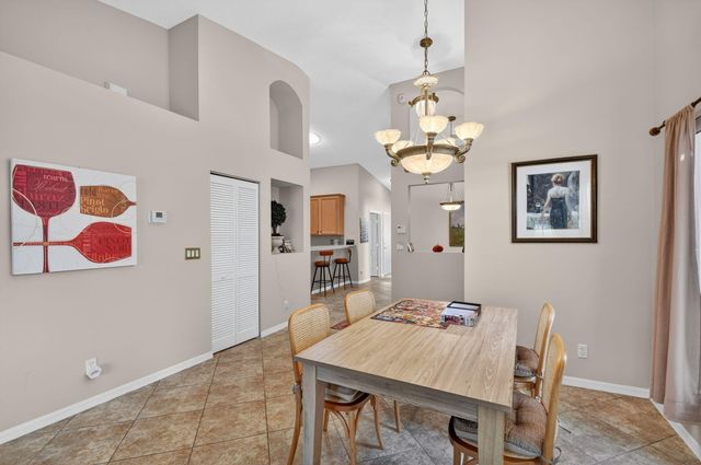 8536 Logia Circle, Boynton Beach, FL 33472