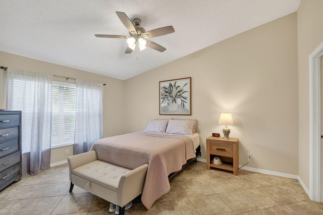 8536 Logia Circle, Boynton Beach, FL 33472