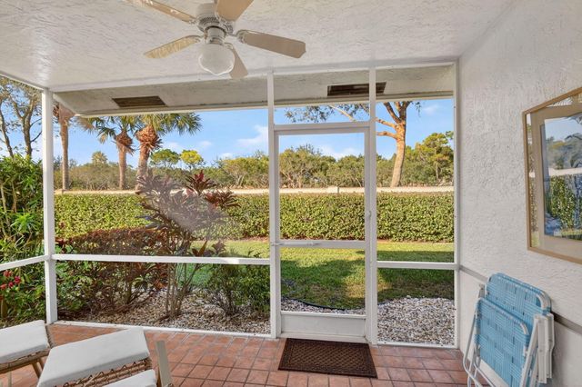 8536 Logia Circle, Boynton Beach, FL 33472