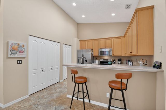 8536 Logia Circle, Boynton Beach, FL 33472