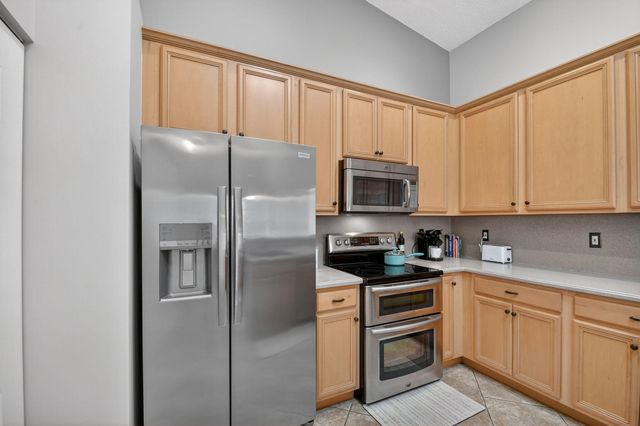 8536 Logia Circle, Boynton Beach, FL 33472