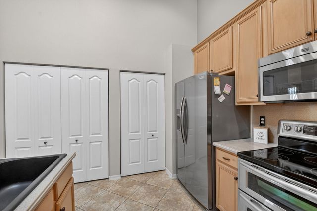 8536 Logia Circle, Boynton Beach, FL 33472