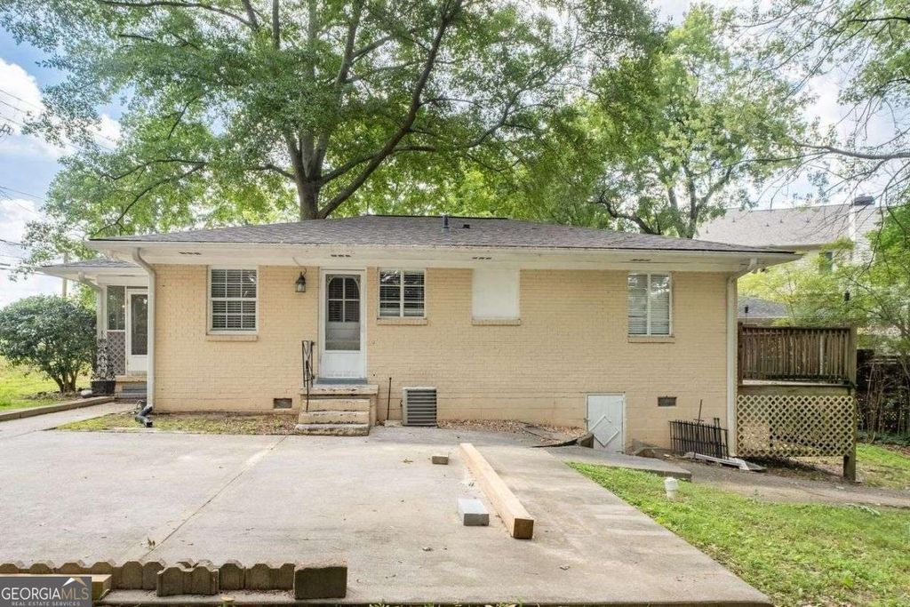 1401 Briarwood Road NE, Brookhaven, GA 30319