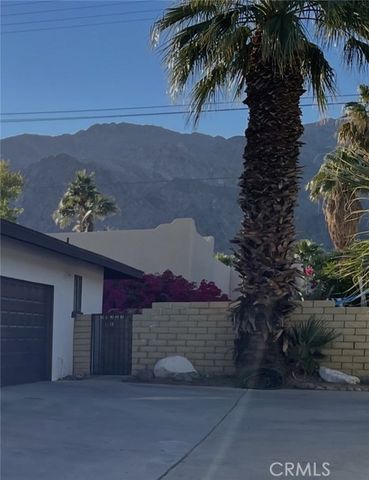 51225 Eisenhower Drive B, La Quinta, CA 92253