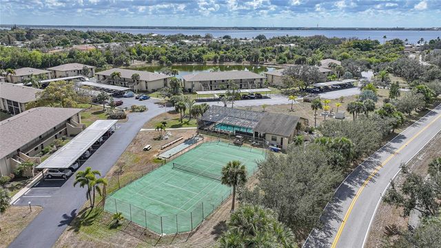 4000 OAKVIEW DRIVE L2, Punta Gorda, FL 33980