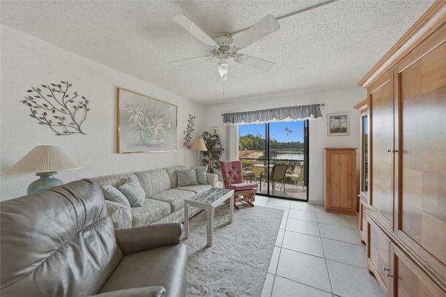 4000 OAKVIEW DRIVE L2, Punta Gorda, FL 33980