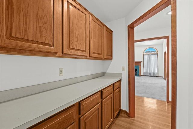 48436 Amber Lane Lane, Shelby Twp, MI 48315