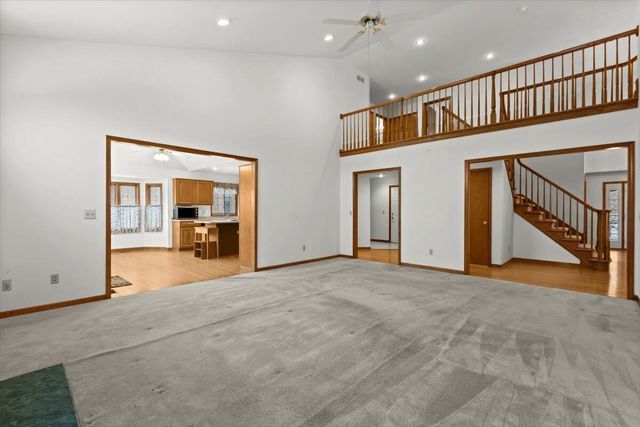 48436 Amber Lane Lane, Shelby Twp, MI 48315