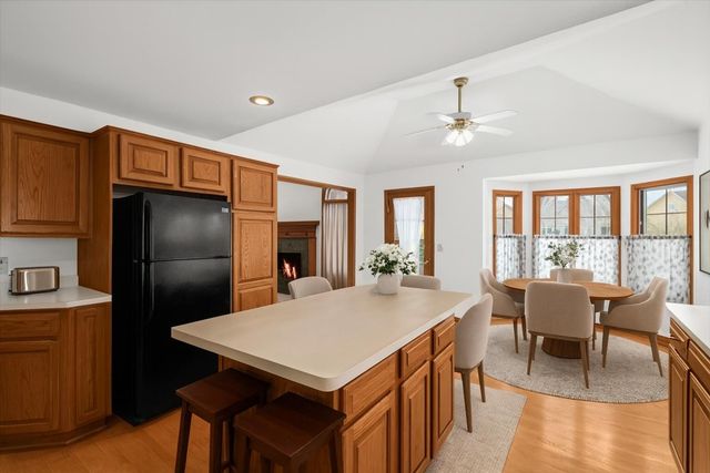 48436 Amber Lane Lane, Shelby Twp, MI 48315