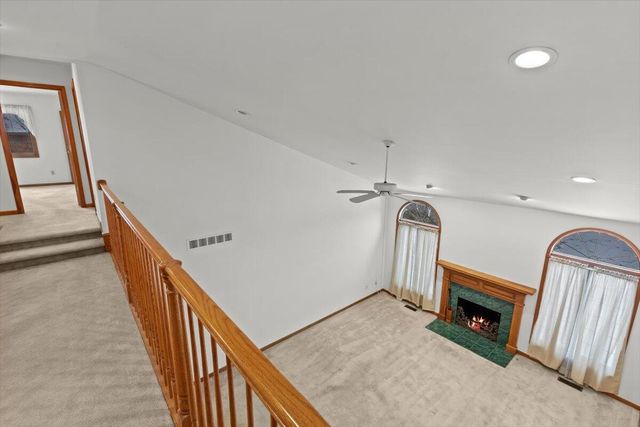 48436 Amber Lane Lane, Shelby Twp, MI 48315