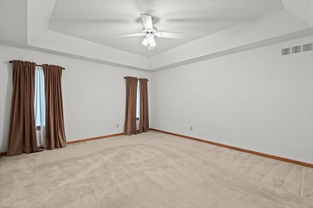 48436 Amber Lane Lane, Shelby Twp, MI 48315