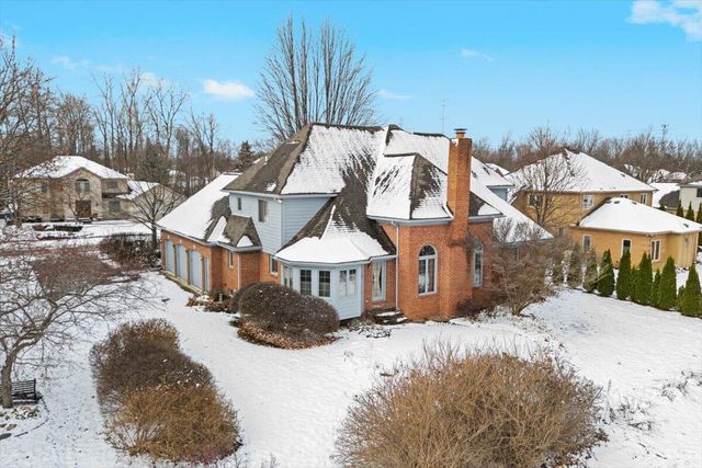 48436 Amber Lane Lane, Shelby Twp, MI 48315