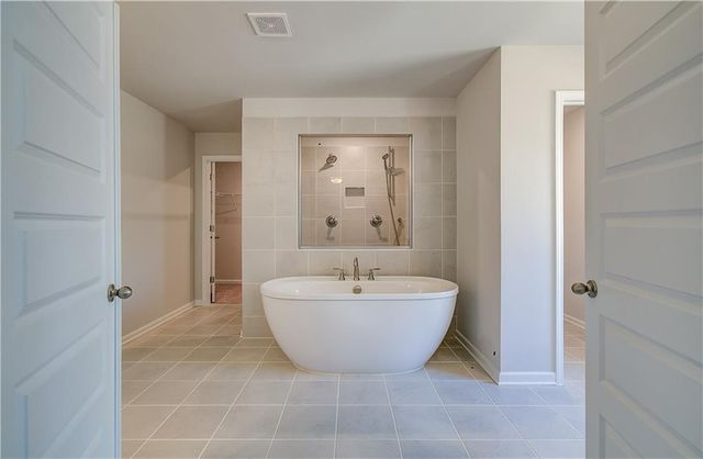 120 Felicity Pike, Locust Grove, GA 30248